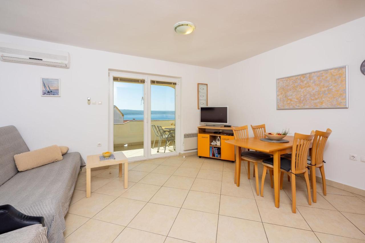 דראמליי Apartments Petak מראה חיצוני תמונה