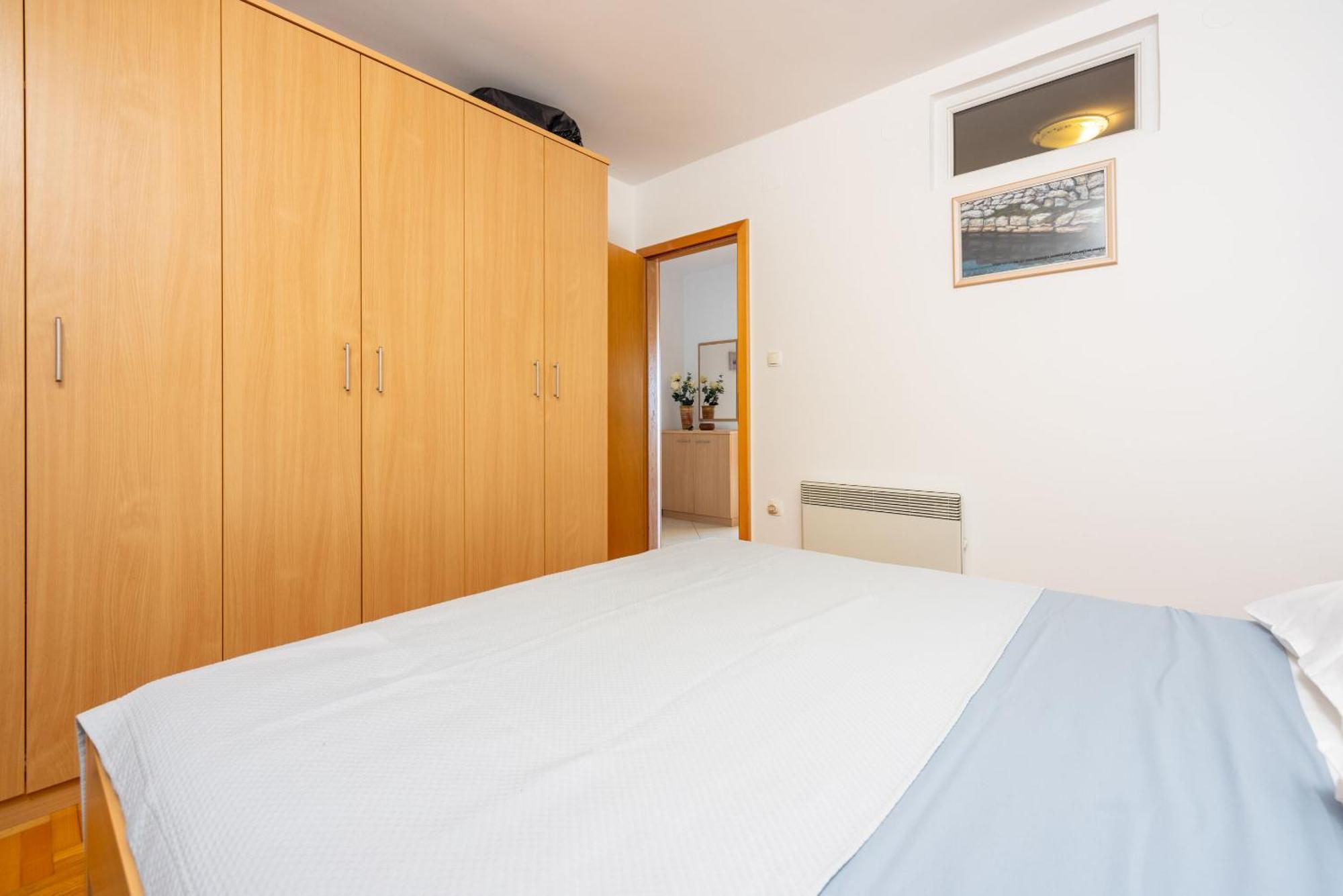 דראמליי Apartments Petak מראה חיצוני תמונה