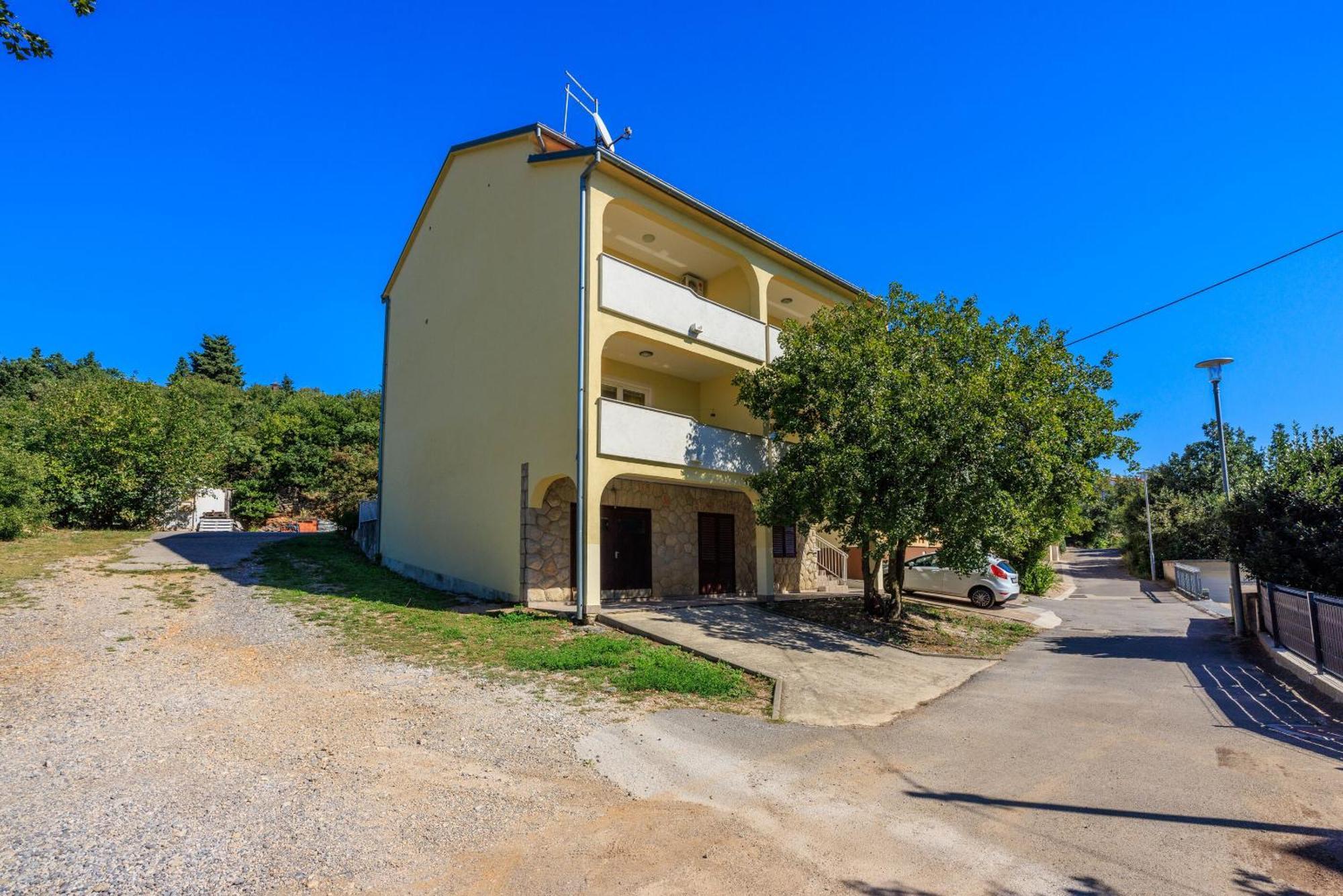 דראמליי Apartments Petak מראה חיצוני תמונה