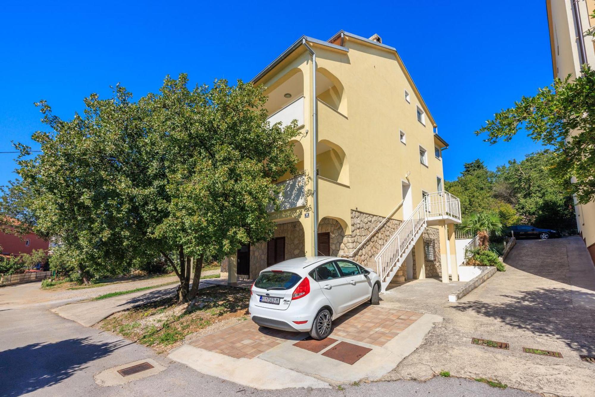 דראמליי Apartments Petak מראה חיצוני תמונה